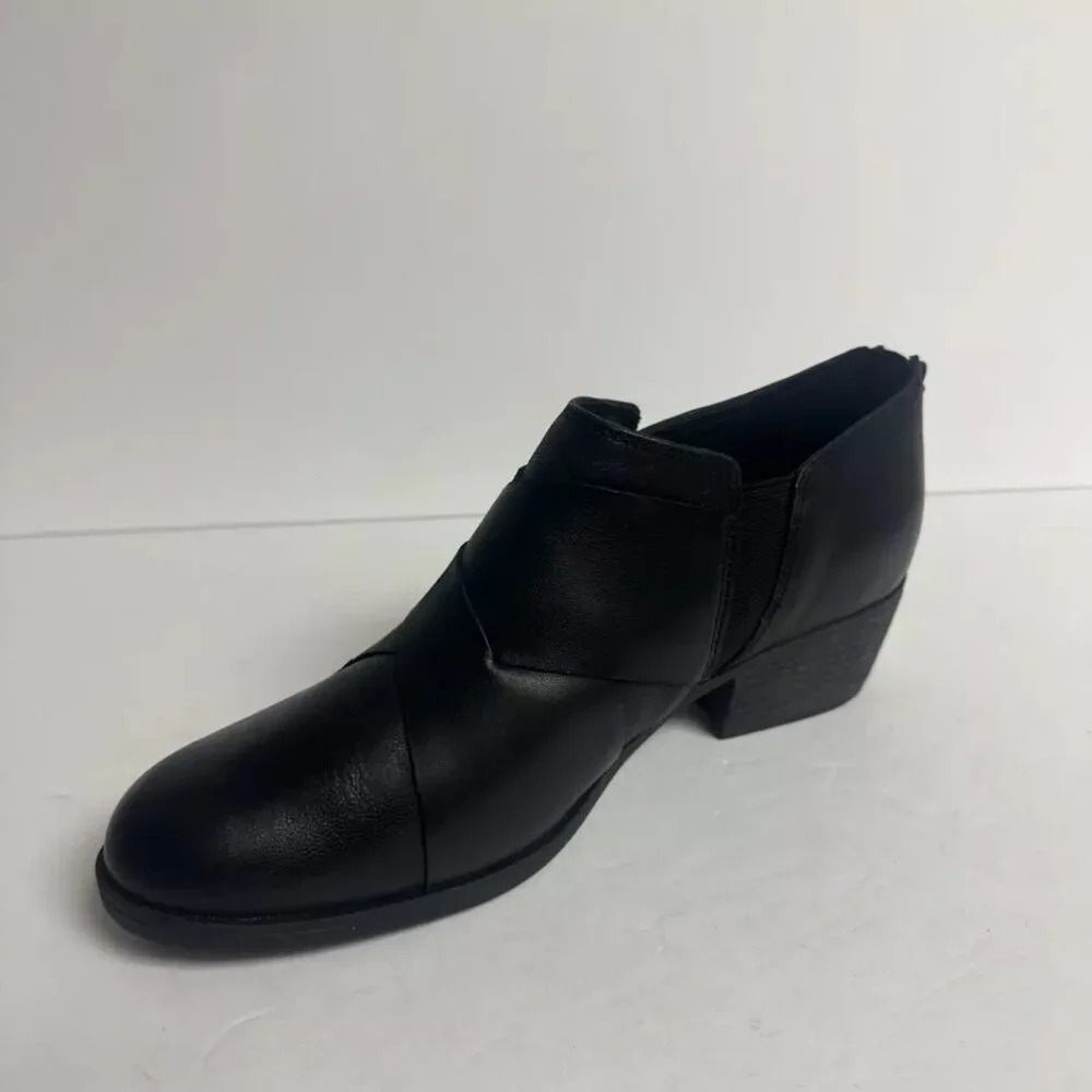 Clark’s Womens Charlten Gema Bootie Black Size 8.5 M